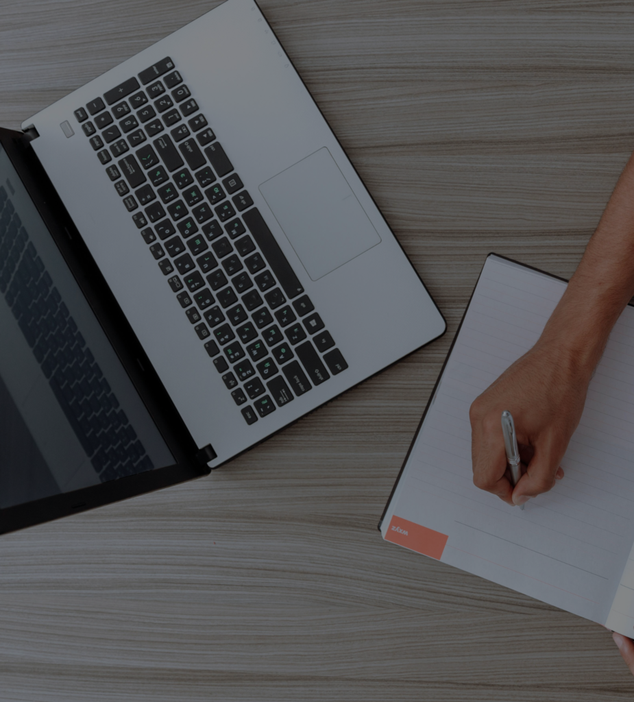 tomando nota sobre que necesito para crear una web profesional